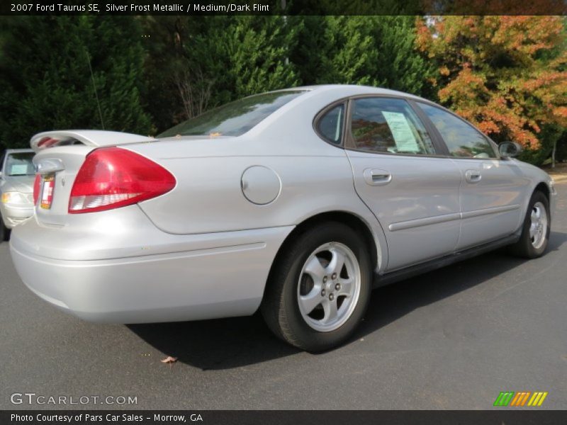 Silver Frost Metallic / Medium/Dark Flint 2007 Ford Taurus SE