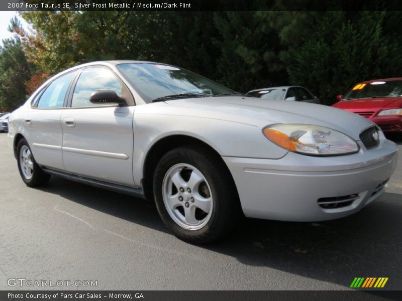 Silver Frost Metallic / Medium/Dark Flint 2007 Ford Taurus SE