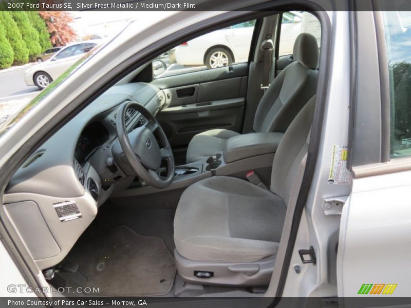 Silver Frost Metallic / Medium/Dark Flint 2007 Ford Taurus SE