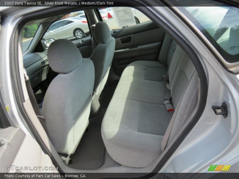 Silver Frost Metallic / Medium/Dark Flint 2007 Ford Taurus SE