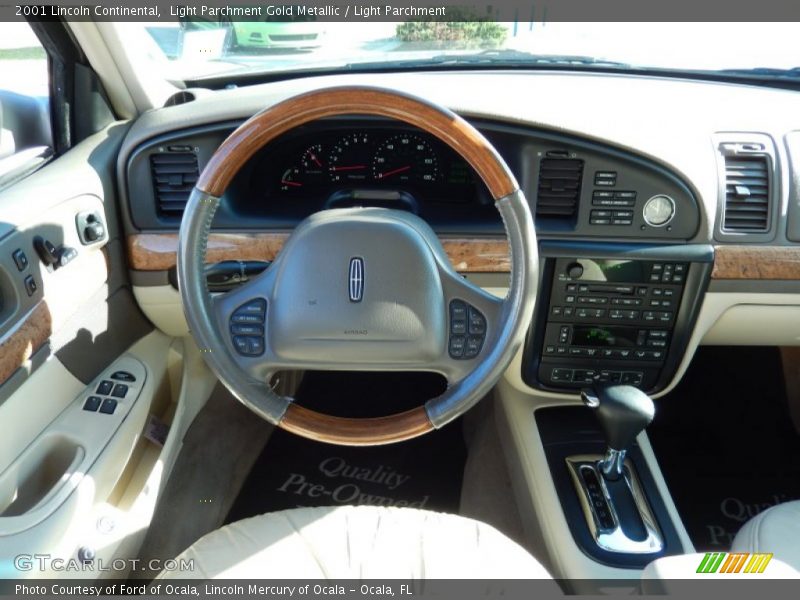 Dashboard of 2001 Continental 