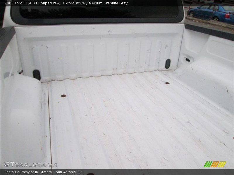 Oxford White / Medium Graphite Grey 2003 Ford F150 XLT SuperCrew