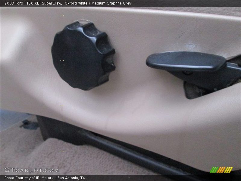 Oxford White / Medium Graphite Grey 2003 Ford F150 XLT SuperCrew