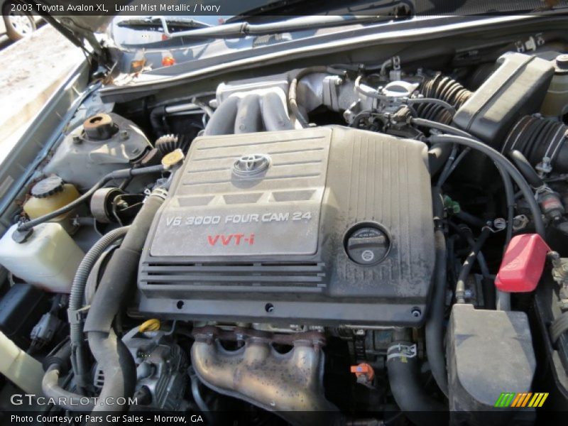 Lunar Mist Metallic / Ivory 2003 Toyota Avalon XL