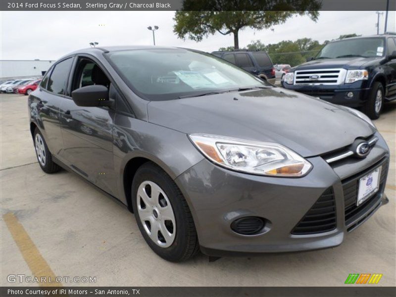Sterling Gray / Charcoal Black 2014 Ford Focus S Sedan