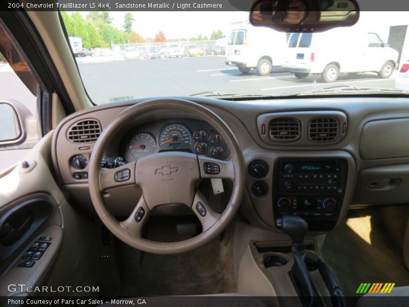 Sandstone Metallic / Light Cashmere 2004 Chevrolet TrailBlazer LS 4x4