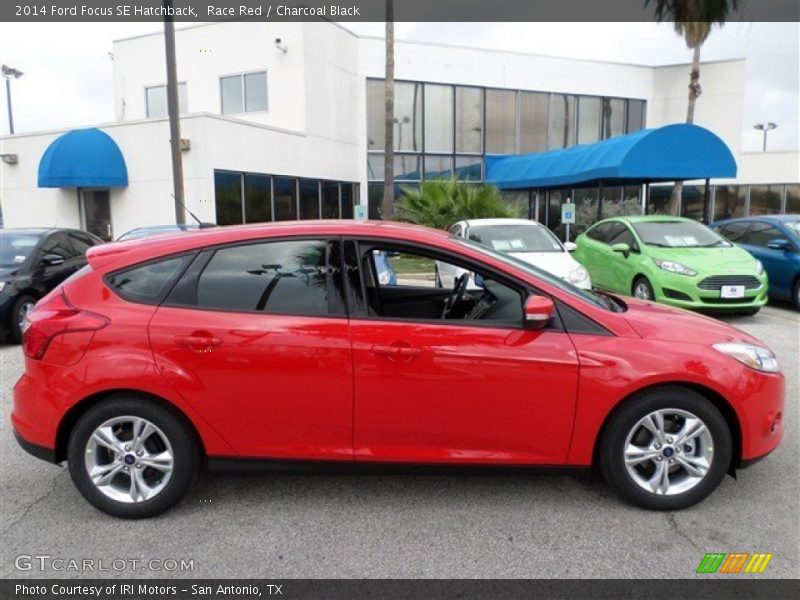 Race Red / Charcoal Black 2014 Ford Focus SE Hatchback