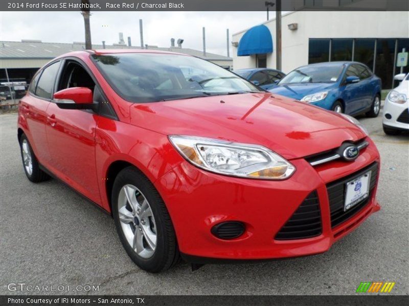 Race Red / Charcoal Black 2014 Ford Focus SE Hatchback