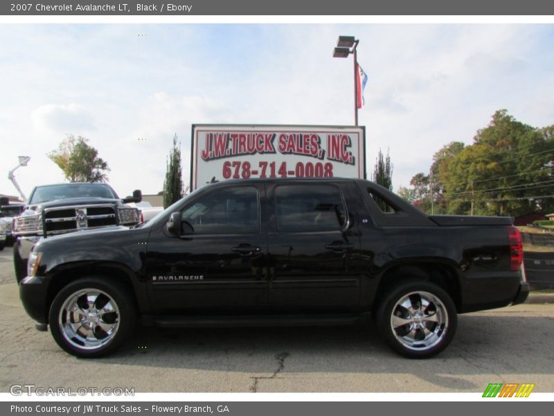 Black / Ebony 2007 Chevrolet Avalanche LT