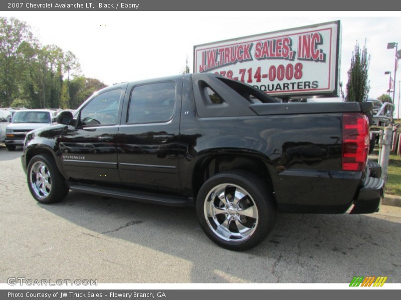 Black / Ebony 2007 Chevrolet Avalanche LT