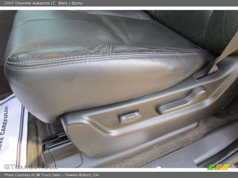 Black / Ebony 2007 Chevrolet Avalanche LT