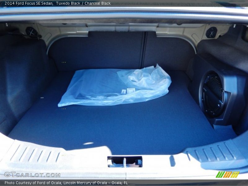 Tuxedo Black / Charcoal Black 2014 Ford Focus SE Sedan