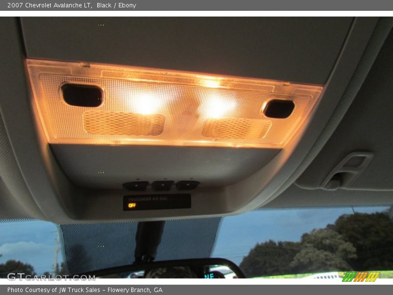 Black / Ebony 2007 Chevrolet Avalanche LT