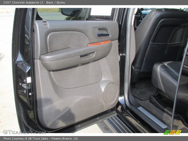 Black / Ebony 2007 Chevrolet Avalanche LT