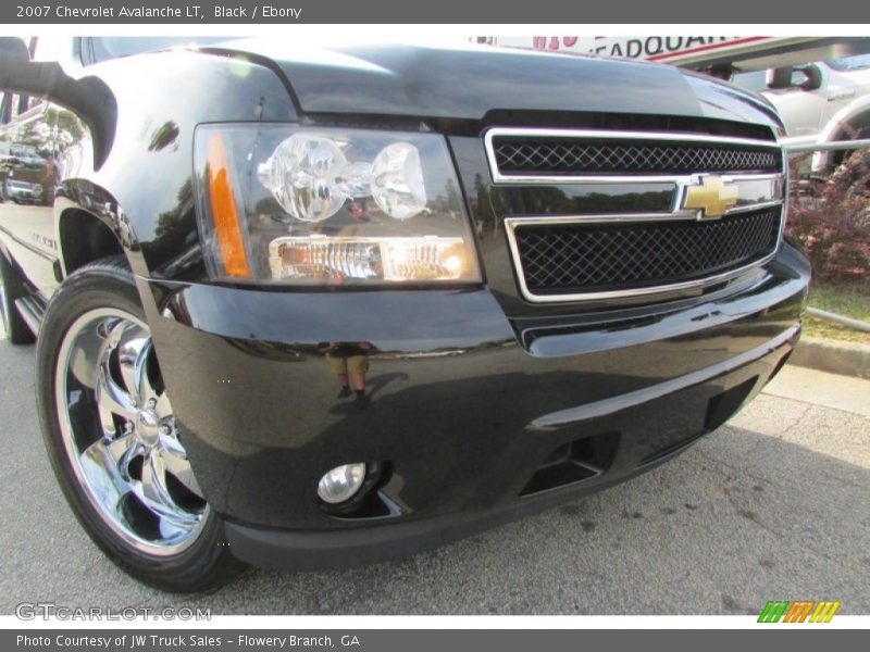 Black / Ebony 2007 Chevrolet Avalanche LT