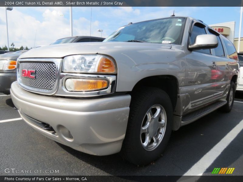 Silver Birch Metallic / Stone Gray 2004 GMC Yukon XL Denali AWD