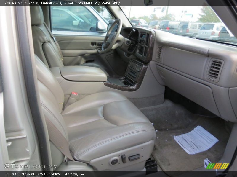 Silver Birch Metallic / Stone Gray 2004 GMC Yukon XL Denali AWD