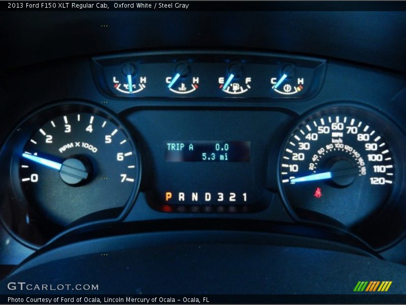 Oxford White / Steel Gray 2013 Ford F150 XLT Regular Cab