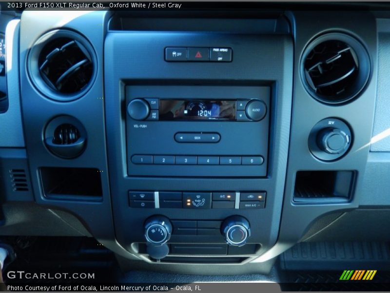 Oxford White / Steel Gray 2013 Ford F150 XLT Regular Cab