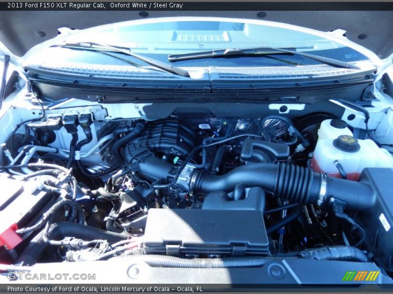Oxford White / Steel Gray 2013 Ford F150 XLT Regular Cab