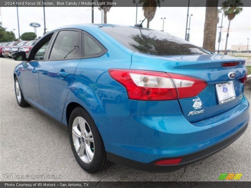 Blue Candy / Medium Light Stone 2014 Ford Focus SE Sedan