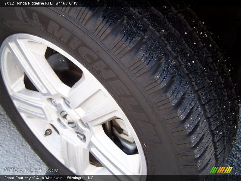 White / Gray 2012 Honda Ridgeline RTL