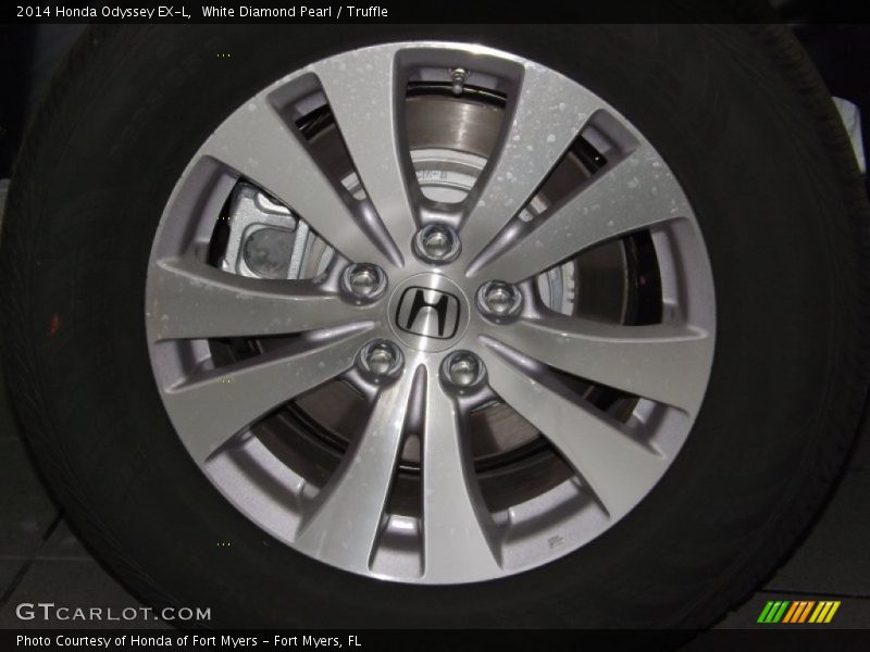 White Diamond Pearl / Truffle 2014 Honda Odyssey EX-L