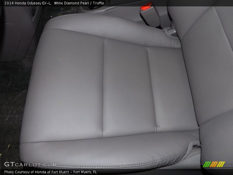 White Diamond Pearl / Truffle 2014 Honda Odyssey EX-L