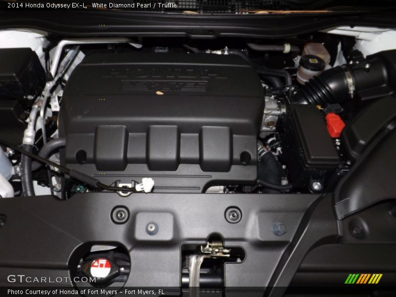 White Diamond Pearl / Truffle 2014 Honda Odyssey EX-L