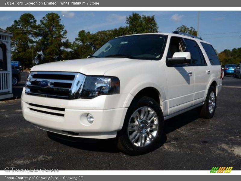 Front 3/4 View of 2014 Expedition Limited
