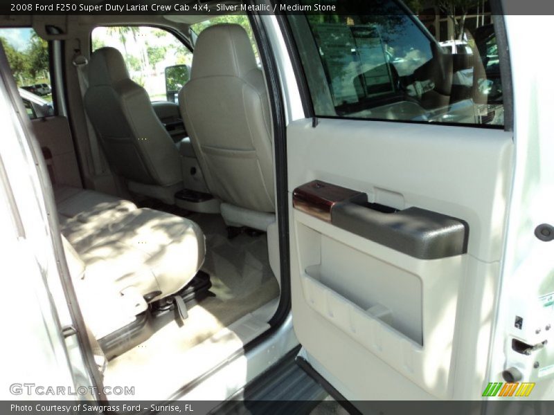Silver Metallic / Medium Stone 2008 Ford F250 Super Duty Lariat Crew Cab 4x4