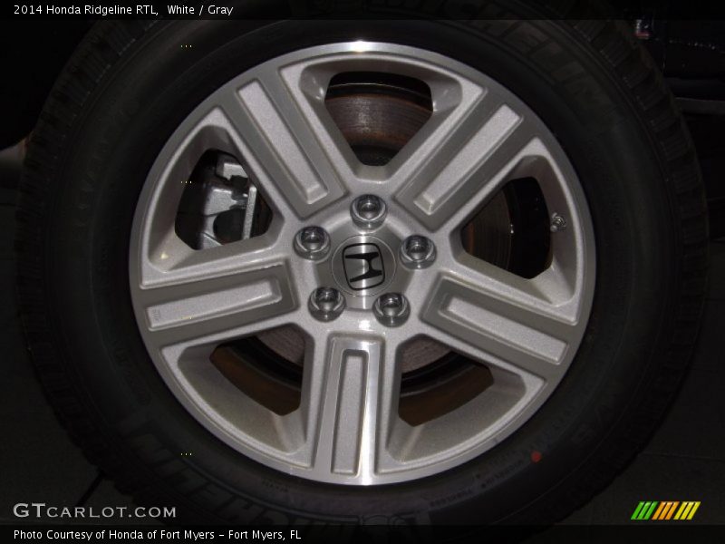 White / Gray 2014 Honda Ridgeline RTL