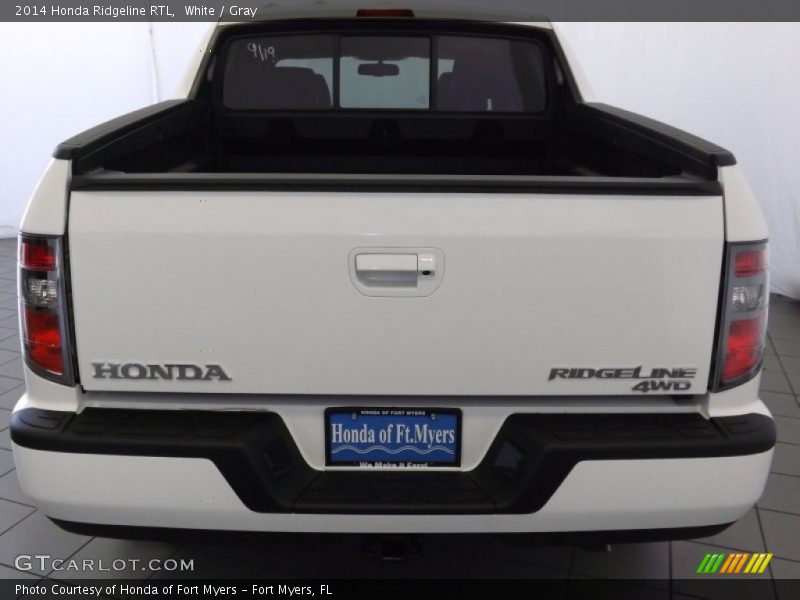 White / Gray 2014 Honda Ridgeline RTL
