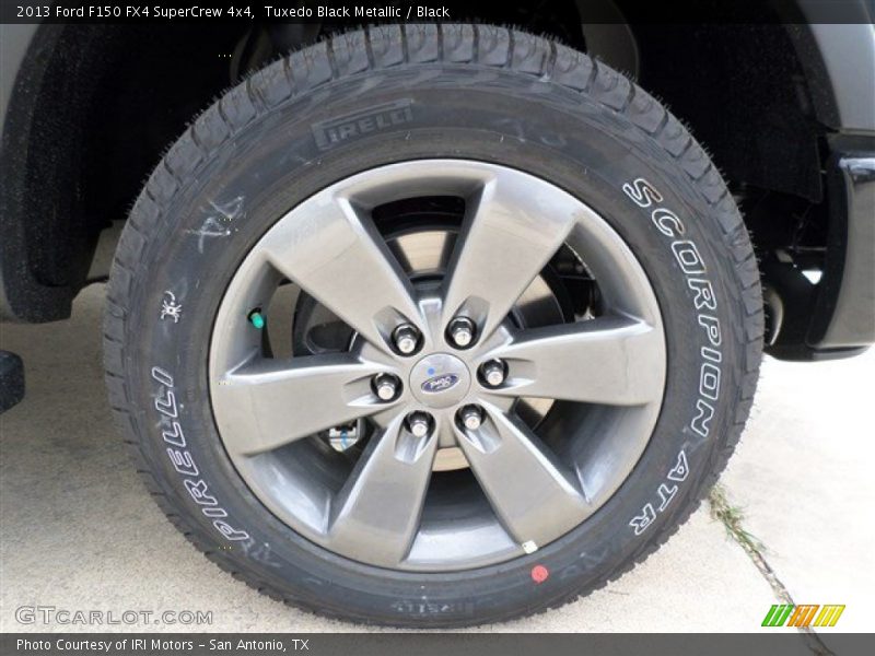 Tuxedo Black Metallic / Black 2013 Ford F150 FX4 SuperCrew 4x4