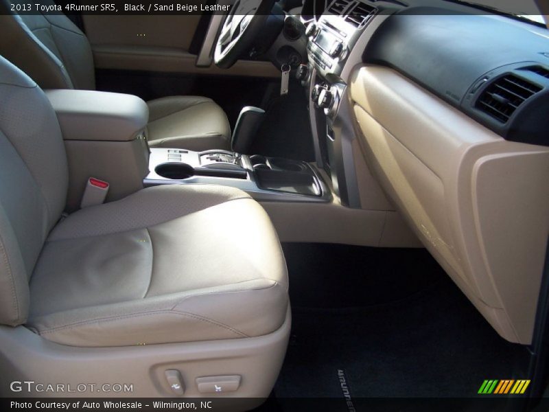 Black / Sand Beige Leather 2013 Toyota 4Runner SR5