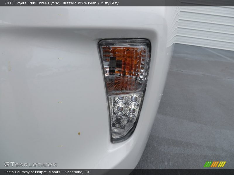 Blizzard White Pearl / Misty Gray 2013 Toyota Prius Three Hybrid