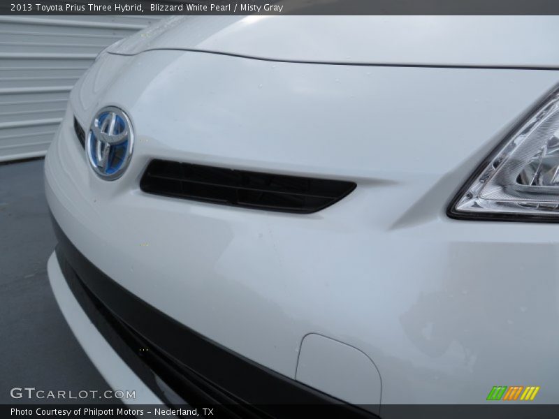 Blizzard White Pearl / Misty Gray 2013 Toyota Prius Three Hybrid