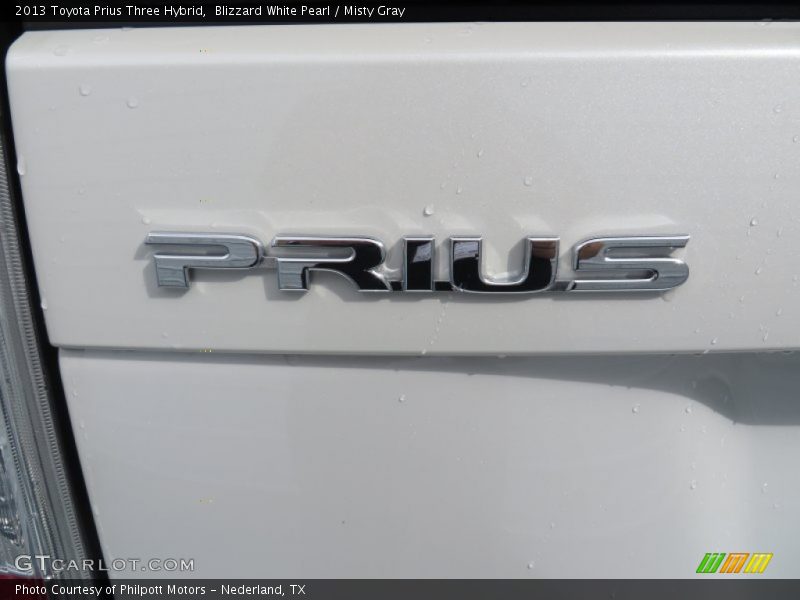 Blizzard White Pearl / Misty Gray 2013 Toyota Prius Three Hybrid