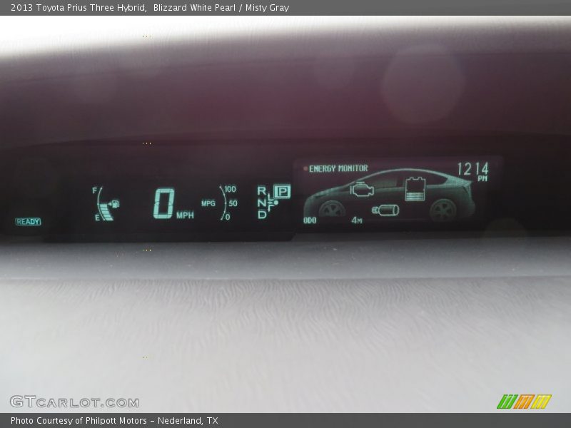 Blizzard White Pearl / Misty Gray 2013 Toyota Prius Three Hybrid