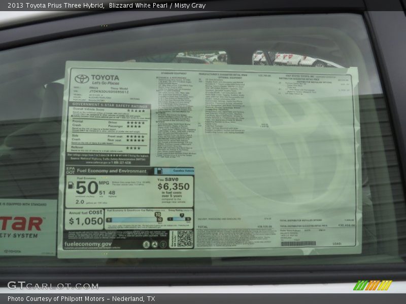 Blizzard White Pearl / Misty Gray 2013 Toyota Prius Three Hybrid