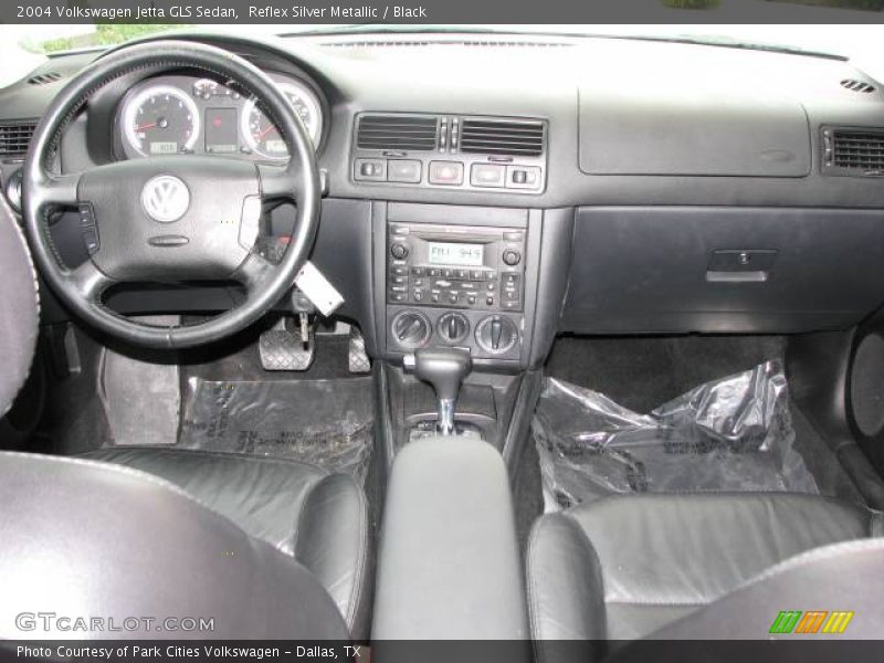 Reflex Silver Metallic / Black 2004 Volkswagen Jetta GLS Sedan