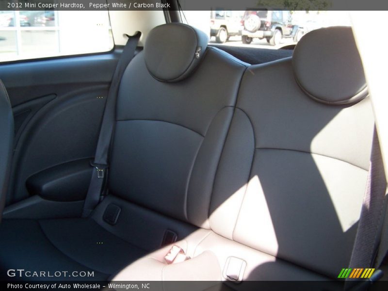 Pepper White / Carbon Black 2012 Mini Cooper Hardtop