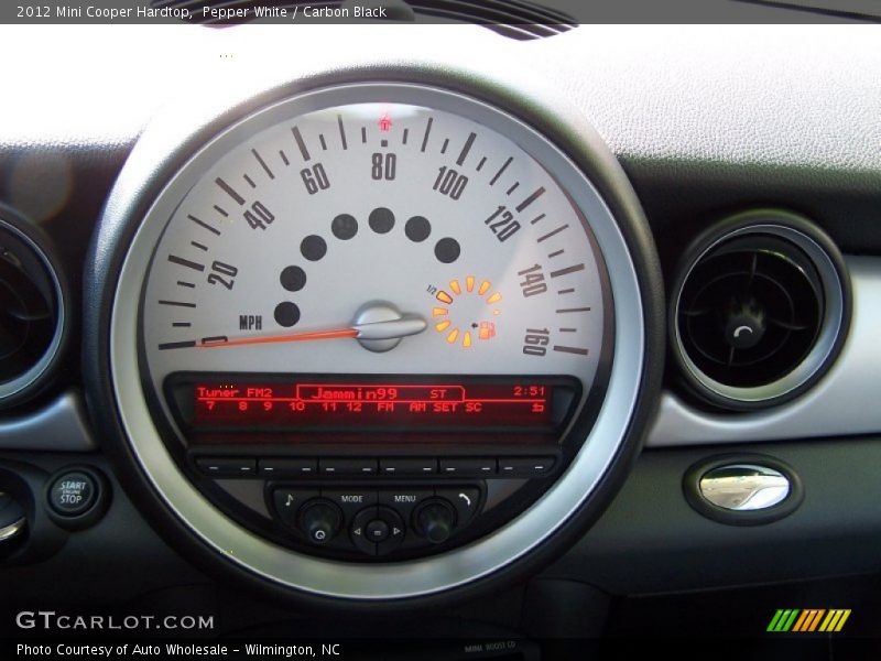 Pepper White / Carbon Black 2012 Mini Cooper Hardtop