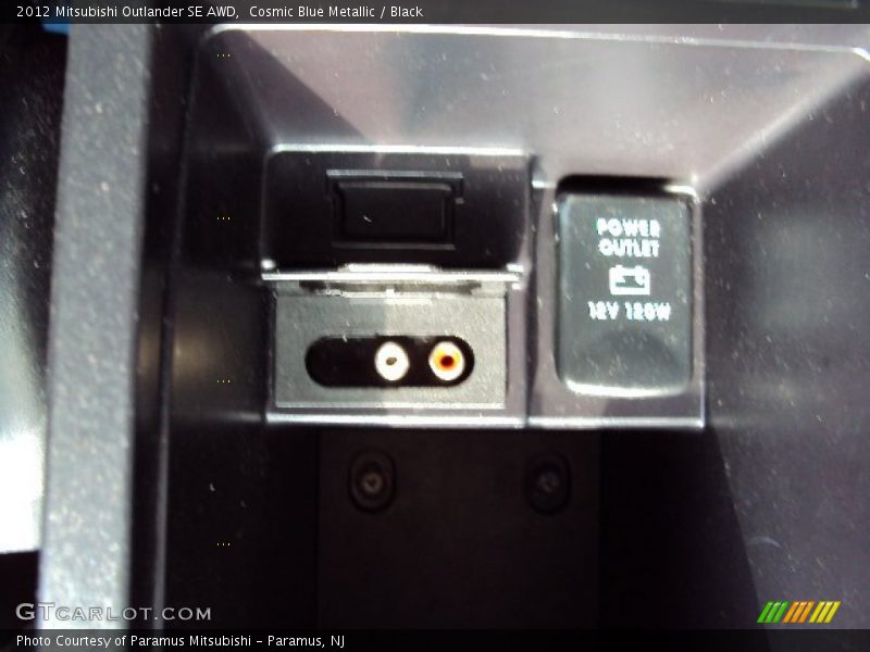 Cosmic Blue Metallic / Black 2012 Mitsubishi Outlander SE AWD