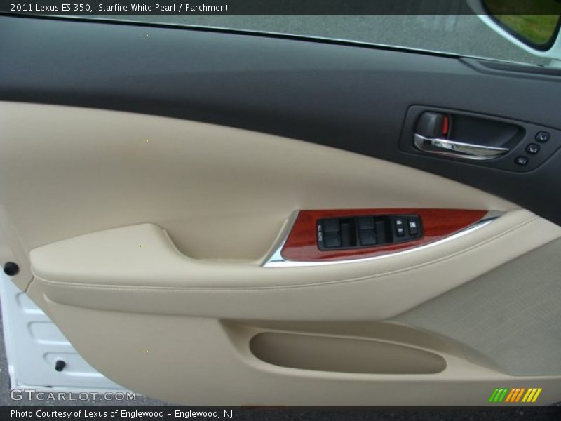 Starfire White Pearl / Parchment 2011 Lexus ES 350