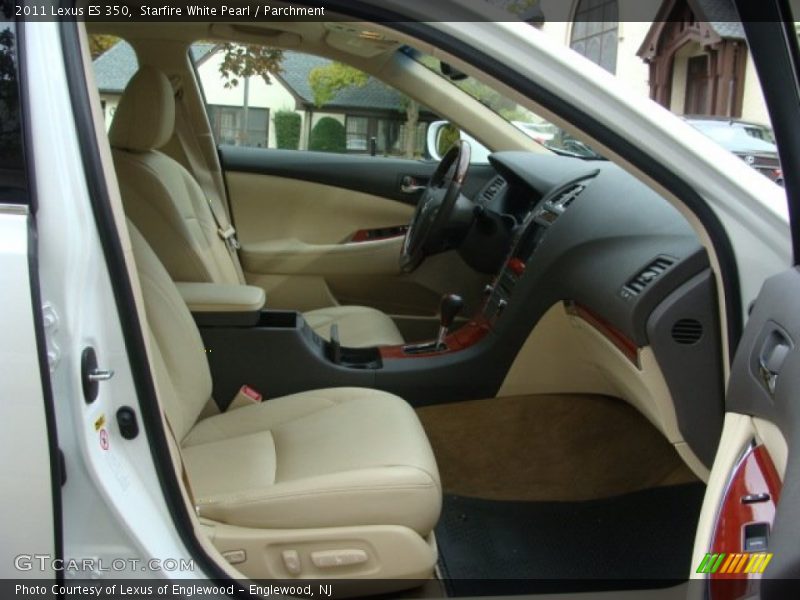 Starfire White Pearl / Parchment 2011 Lexus ES 350