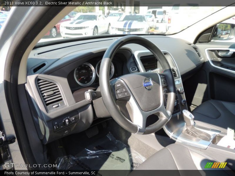 Electric Silver Metallic / Anthracite Black 2013 Volvo XC60 3.2