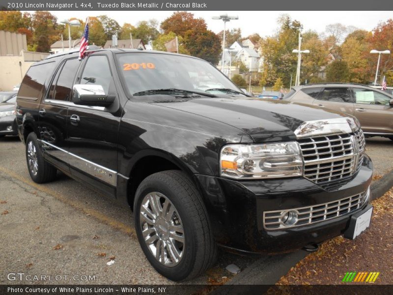 Tuxedo Black Metallic / Charcoal Black 2010 Lincoln Navigator L 4x4