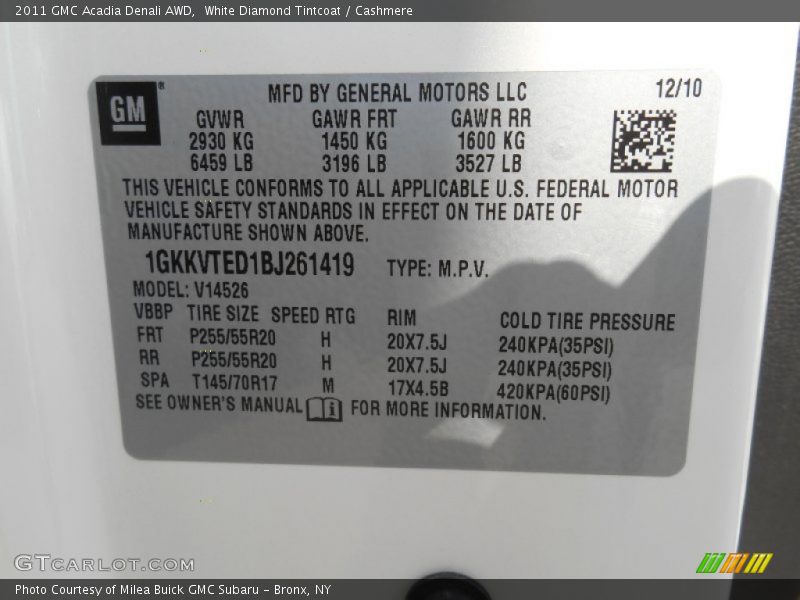 White Diamond Tintcoat / Cashmere 2011 GMC Acadia Denali AWD
