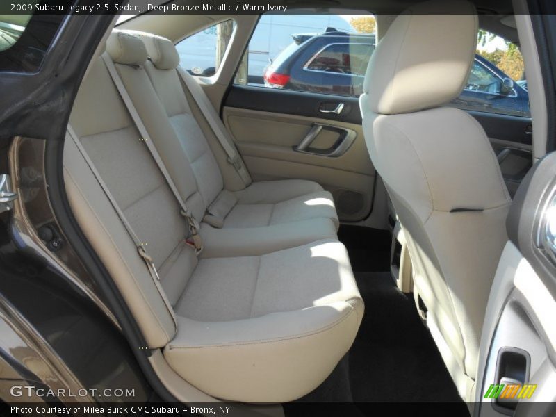 Deep Bronze Metallic / Warm Ivory 2009 Subaru Legacy 2.5i Sedan